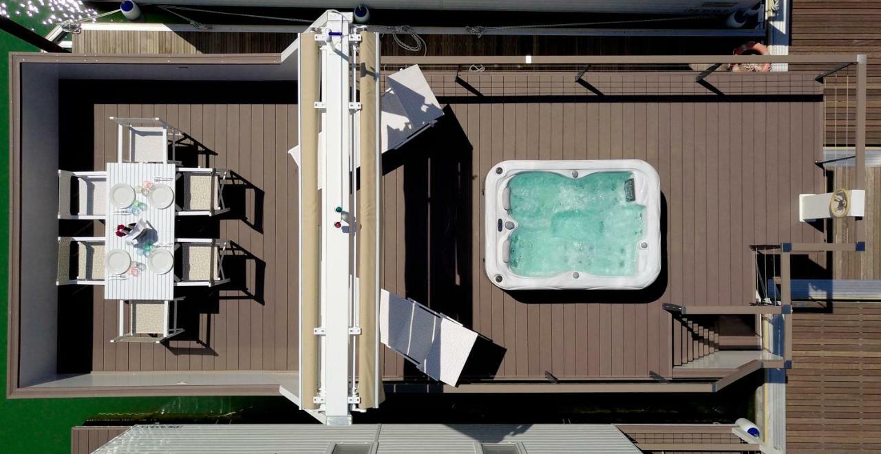 Portoverde Luxury Houseboat Misano Adriatico Exteriör bild