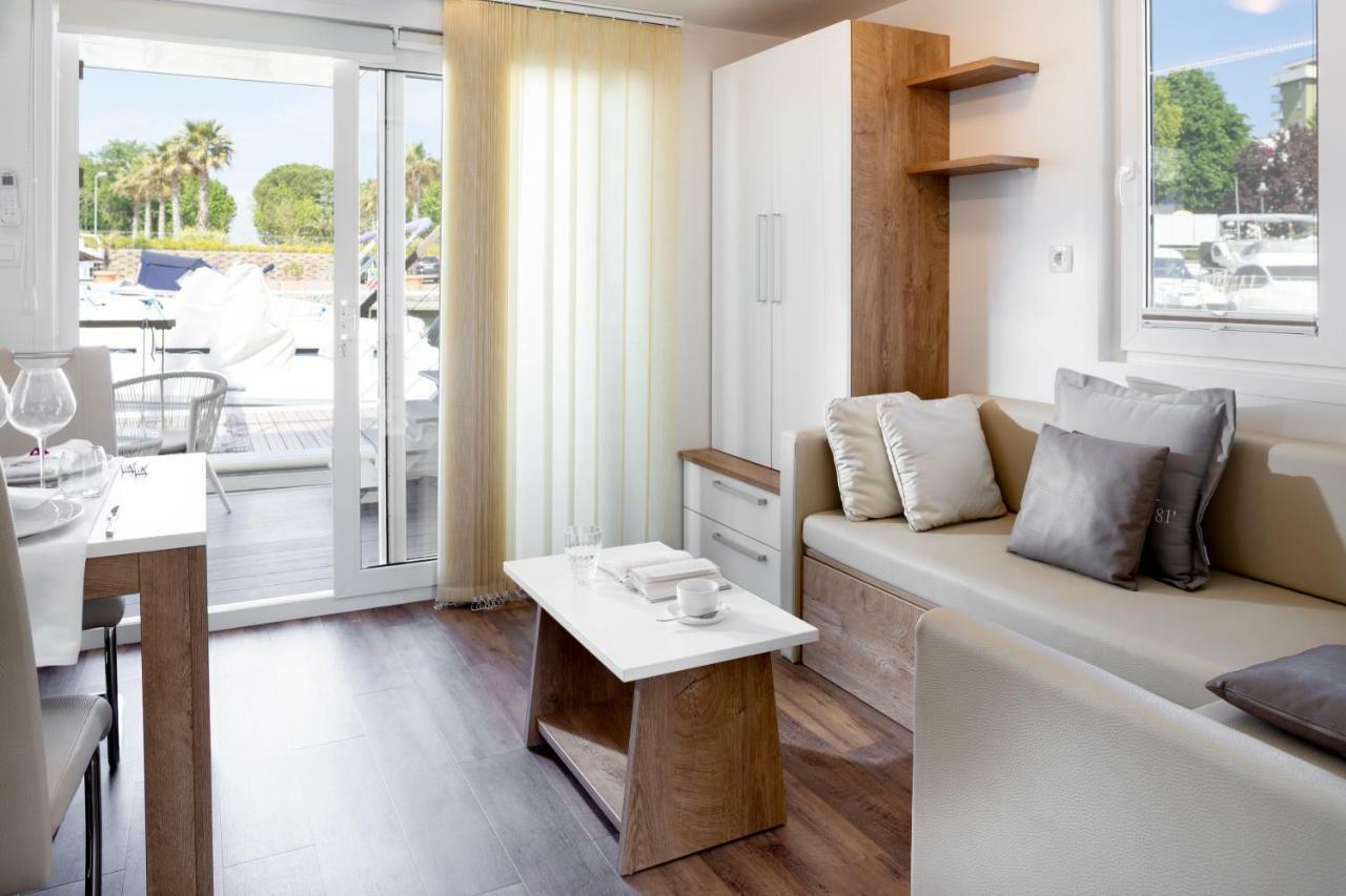 Portoverde Luxury Houseboat Misano Adriatico Exteriör bild