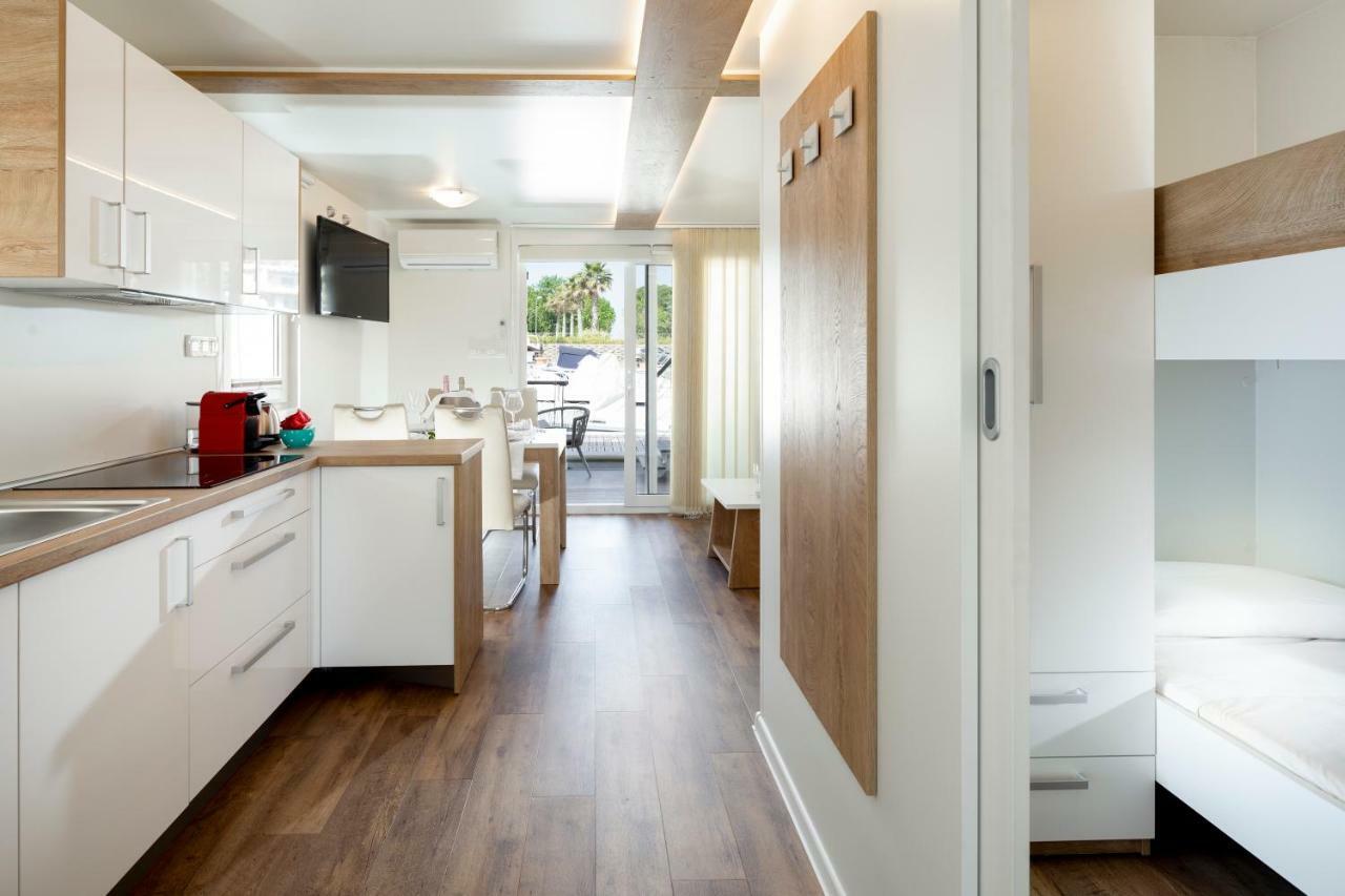 Portoverde Luxury Houseboat Misano Adriatico Exteriör bild